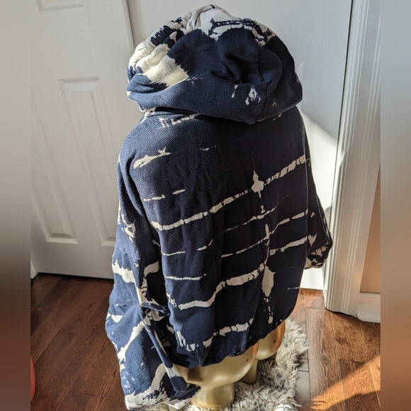 Tye Dye Hoodie - Picture 7 of 12